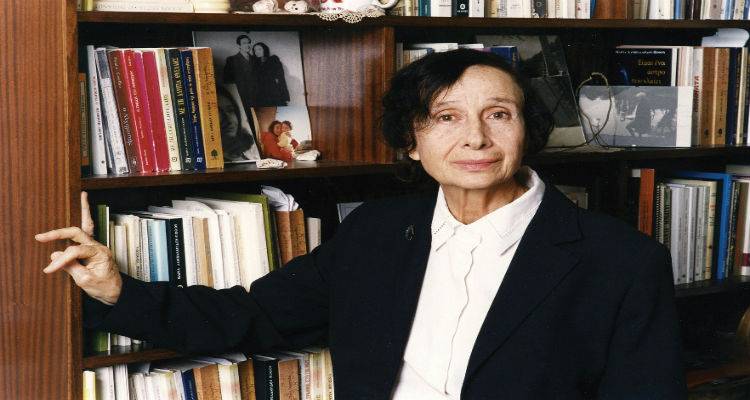 &Sigma;&tau;&alpha; &mu;&omicron;&nu;&omicron;&pi;ά&tau;&iota;&alpha; &tau;&omicron;&upsilon; έ&rho;&gamma;&omicron;&upsilon; &kappa;&alpha;&iota; &tau;&eta;&sigmaf; &zeta;&omega;ή&sigmaf; &tau;&eta;&sigmaf; &Mu;&alpha;&rho;ί&alpha;&sigmaf; &Lambda;&alpha;&mu;&pi;&alpha;&delta;&alpha;&rho;ί&delta;&omicron;&upsilon; &Pi;ό&theta;&omicron;&upsilon;