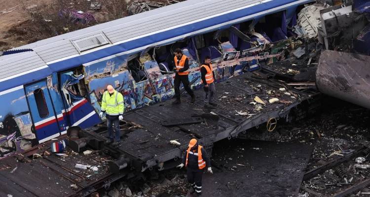 &Tau;έ&mu;&pi;&eta;: &Mu;&epsilon; &sigma;&phi;&rho;&alpha;&gamma;&iota;&sigma;&mu;έ&nu;&alpha; &phi;έ&rho;&epsilon;&tau;&rho;&alpha; &theta;&alpha; &pi;&alpha;&rho;&alpha;&lambda;ά&beta;&omicron;&upsilon;&nu; &omicron;&iota; &sigma;&upsilon;&gamma;&gamma;&epsilon;&nu;&epsilon;ί&sigmaf; &tau;&omicron;&upsilon;&sigmaf; &nu;&epsilon;&kappa;&rho;&omicron;ύ&sigmaf; | &Omicron;&lambda;&omicron;&kappa;&lambda;&eta;&rho;ώ&nu;&epsilon;&tau;&alpha;&iota; &sigma;ή&mu;&epsilon;&rho;&alpha; &eta; &tau;&alpha;&upsilon;&tau;&omicron;&pi;&omicron;ί&eta;&sigma;&eta;