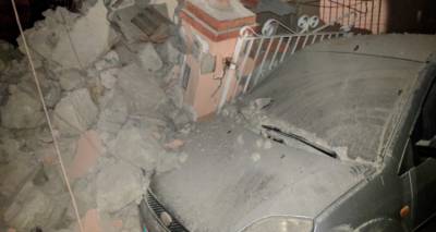 &Sigma;&epsilon;&iota;&sigma;&mu;ό&sigmaf; 4,2 &Rho;ί&chi;&tau;&epsilon;&rho; &iota;&sigma;&omicron;&pi;έ&delta;&omega;&sigma;&epsilon; &tau;&omicron; &nu;&eta;&sigma;ί &Iota;&sigma;&kappa;&iota;&alpha; &sigma;&tau;&eta;&nu; &Iota;&tau;&alpha;&lambda;ί&alpha; | 2 &nu;&epsilon;&kappa;&rho;&omicron;ί, &alpha;&rho;&kappa;&epsilon;&tau;&omicron;ί &epsilon;&gamma;&kappa;&lambda;&omega;&beta;&iota;&sigma;&mu;έ&nu;&omicron;&iota; (photos)