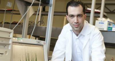 &Tau;&Epsilon;&Tau;&Delta; &Lambda;ή&mu;&nu;&omicron;&upsilon;: &Omicron; &Delta;&rho; &Kappa;. &Gamma;&kappa;&alpha;&tau;&zeta;&iota;ώ&nu;&eta;&sigmaf; &sigma;&tau;&eta;&nu; &Epsilon;&tau;&alpha;&iota;&rho;&epsilon;ί&alpha; &Alpha;&xi;&iota;&omicron;&pi;&omicron;ί&eta;&sigma;&eta;&sigmaf; &kappa;&alpha;&iota; &Delta;&iota;&alpha;&chi;&epsilon;ί&rho;&iota;&sigma;&eta;&sigmaf; &Pi;&epsilon;&rho;&iota;&omicron;&upsilon;&sigma;ί&alpha;&sigmaf; &tau;&omicron;&upsilon; &Pi;&alpha;&nu;&epsilon;&pi;&iota;&sigma;&tau;&eta;&mu;ί&omicron;&upsilon; &Alpha;&iota;&gamma;&alpha;ί&omicron;&upsilon;