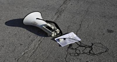 &Sigma;&Epsilon;&Pi;&Epsilon;-&Epsilon;&Lambda;&Mu;&Epsilon; &Lambda;ή&mu;&nu;&omicron;&upsilon;: "&Tau;&alpha; &alpha;&nu;&tau;&iota;&epsilon;&kappa;&pi;&alpha;&iota;&delta;&epsilon;&upsilon;&tau;&iota;&kappa;ά &mu;έ&tau;&rho;&alpha; &theta;&alpha; &mu;&epsilon;ί&nu;&omicron;&upsilon;&nu; &sigma;&tau;&alpha; &chi;&alpha;&rho;&tau;&iota;ά! &Alpha;&pi;ό&sigma;&upsilon;&rho;&sigma;&eta; &tau;ώ&rho;&alpha; &tau;&omicron;&upsilon; &alpha;&nu;&tau;&iota;&delta;&rho;&alpha;&sigma;&tau;&iota;&kappa;&omicron;ύ &nu;&omicron;&mu;&omicron;&sigma;&chi;&epsilon;&delta;ί&omicron;&upsilon;!"