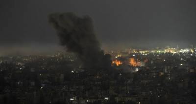 &Mu;&pi;&alpha;&rho;ά&zeta; &epsilon;&pi;&iota;&theta;έ&sigma;&epsilon;&omega;&nu; &tau;&omicron;&upsilon; &Iota;&sigma;&rho;&alpha;ή&lambda; &sigma;&tau;&omicron;&nu; &Lambda;ί&beta;&alpha;&nu;&omicron; -&Sigma;&tau;&omicron;&chi;&epsilon;&upsilon;&mu;έ&nu;&omicron; &pi;&lambda;ή&gamma;&mu;&alpha; &sigma;&tau;&eta; &Beta;&eta;&rho;&upsilon;&tau;ό, &beta;&omicron;&mu;&beta;&alpha;&rho;&delta;&iota;&sigma;&mu;ό&sigmaf; 30 &chi;&omega;&rho;&iota;ώ&nu;