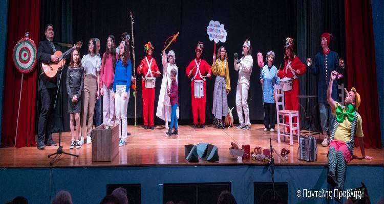 Ο Σύλλογος «Φίλοι Παιδικού Παιχνιδιού &amp; Βιβλίου Λήμνου» ευχαριστεί