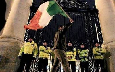 Μνημόνιο τέλος για την Ιρλανδία