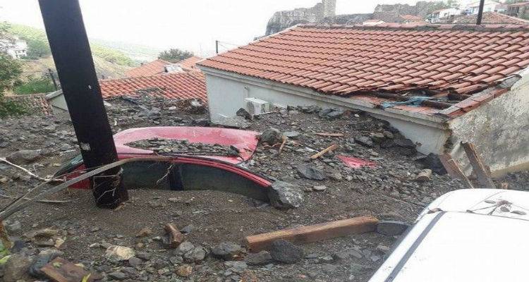 &Eta; &Lambda;ή&mu;&nu;&omicron;&sigmaf; &sigma;&tau;&omicron; &pi;&lambda;&epsilon;&upsilon;&rho;ό &tau;&eta;&sigmaf; &pi;&lambda;&eta;&gamma;&epsilon;ί&sigma;&alpha;&sigmaf; &Sigma;&alpha;&mu;&omicron;&theta;&rho;ά&kappa;&eta;&sigmaf;