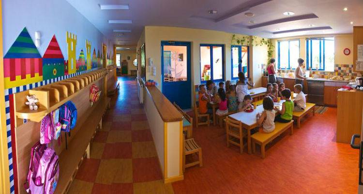 1,4 &epsilon;&kappa;&alpha;&tau;&omicron;&mu;&mu;ύ&rho;&iota;&alpha; &epsilon;&upsilon;&rho;ώ &gamma;&iota;&alpha; &tau;&eta;&nu; &upsilon;&pi;&omicron;&sigma;&tau;ή&rho;&iota;&xi;&eta; &epsilon;&upsilon;&pi;&alpha;&theta;ώ&nu; &omicron;&mu;ά&delta;&omega;&nu; &gamma;&omicron;&nu;έ&omega;&nu; &sigma;&tau;&alpha; &nu;&eta;&sigma;&iota;ά &tau;&omicron;&upsilon; &Beta;&omicron;&rho;&epsilon;ί&omicron;&upsilon; &Alpha;&iota;&gamma;&alpha;ί&omicron;&upsilon;