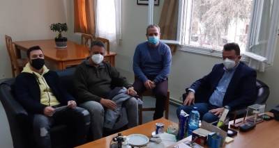 &Sigma;&upsilon;&nu;ά&nu;&tau;&eta;&sigma;&eta; &sigma;&tau;&omicron; &Nu;&omicron;&sigma;&omicron;&kappa;&omicron;&mu;&epsilon;ί&omicron; &mu;&epsilon; &tau;&omicron;&nu; &Delta;&upsilon;&pi;&epsilon;ά&rho;&chi;&eta; &epsilon;ί&chi;&epsilon; &eta; &Alpha;&Delta;&Epsilon;&Delta;&Upsilon; &Lambda;ή&mu;&nu;&omicron;&upsilon;