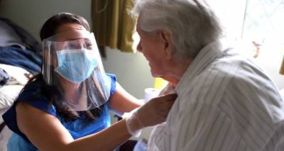 Βρετανία – Κορονοϊός : Πολύ πιθανό να γίνει υποχρεωτικός ο εμβολιασμός για το προσωπικό  υγειονομικής περίθαλψης