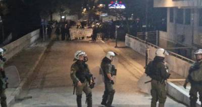 &Theta;&epsilon;&sigma;&sigma;&alpha;&lambda;&omicron;&nu;ί&kappa;&eta;: &Alpha;&nu;&alpha;&rho;&chi;&iota;&kappa;&omicron;ί &sigma;&tau;&omicron; &Alpha;&Pi;&Theta; &mu;&epsilon; &sigma;&upsilon;&nu;&theta;ή&mu;&alpha;&tau;&alpha; &gamma;&iota;&alpha; &tau;&omicron;&nu; &nu;&epsilon;&kappa;&rho;ό &alpha;&sigma;&tau;&upsilon;&nu;&omicron;&mu;&iota;&kappa;ό &sigma;&tau;&omicron;&upsilon; &Rho;έ&nu;&tau;&eta; - &laquo;&Pi;&omicron;ύ &epsilon;ί&nu;&alpha;&iota; &omicron; &Gamma;&iota;ώ&rho;&gamma;&omicron;&sigmaf;&raquo; &phi;ώ&nu;&alpha;&zeta;&alpha;&nu; &sigma;&tau;&alpha; &Mu;&Alpha;&Tau;