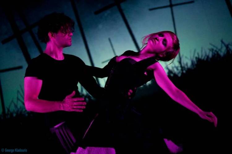 Η απολαυστική παράσταση «Goλfω! director&#039;s cut» στο Αρχαίο Θέατρο της Ηφαιστίας