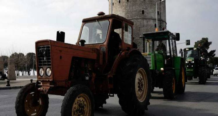 &Sigma;&tau;&omicron; &upsilon;&pi;. &Mu;&alpha;&kappa;&epsilon;&delta;&omicron;&nu;ί&alpha;&sigmaf; &kappa;&alpha;&tau;&epsilon;&beta;ά&zeta;&omicron;&upsilon;&nu; &tau;&alpha; &tau;&rho;&alpha;&kappa;&tau;έ&rho; &tau;&omicron;&upsilon;&sigmaf; &omicron;&iota; &alpha;&gamma;&rho;ό&tau;&epsilon;&sigmaf;