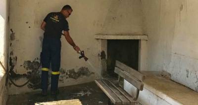 &Lambda;ή&mu;&nu;&omicron;&sigmaf;: &Eta; &Pi;&upsilon;&rho;&omicron;&sigma;&beta;&epsilon;&sigma;&tau;&iota;&kappa;ή &kappa;&alpha;&theta;ά&rho;&iota;&sigma;&epsilon; &tau;&omicron; &pi;&lambda;&upsilon;&sigma;&tau;&alpha;&rho;&iota;ό &tau;&eta;&sigmaf; &Kappa;&alpha;&lambda;&lambda;&iota;&theta;έ&alpha;&sigmaf; | &laquo;&Epsilon;&upsilon;&chi;&alpha;&rho;&iota;&sigma;&tau;ώ&raquo; &alpha;&pi;ό &tau;&omicron;&nu; &pi;&rho;ό&epsilon;&delta;&rho;&omicron; &tau;&omicron;&upsilon; &chi;&omega;&rho;&iota;&omicron;ύ (photos)