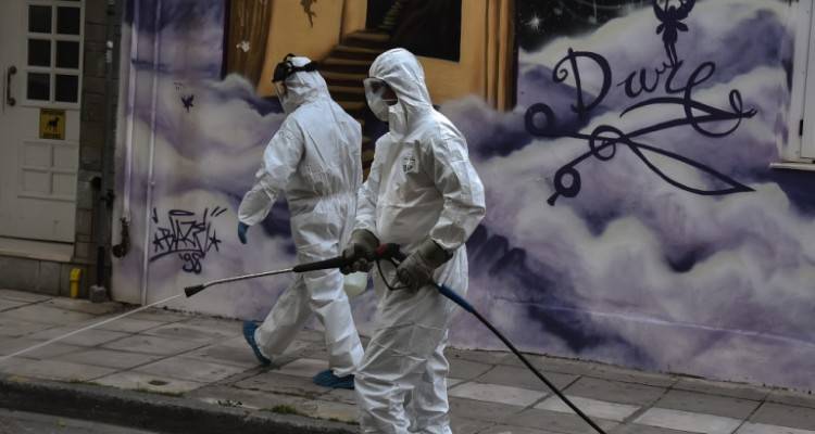 5ο κύμα άρσης μέτρων με πρεμιέρα για τα ξενοδοχεία: Ανοίγουν και τα Δημοτικά, ποιες άλλες επιχειρήσεις σηκώνουν ρολά