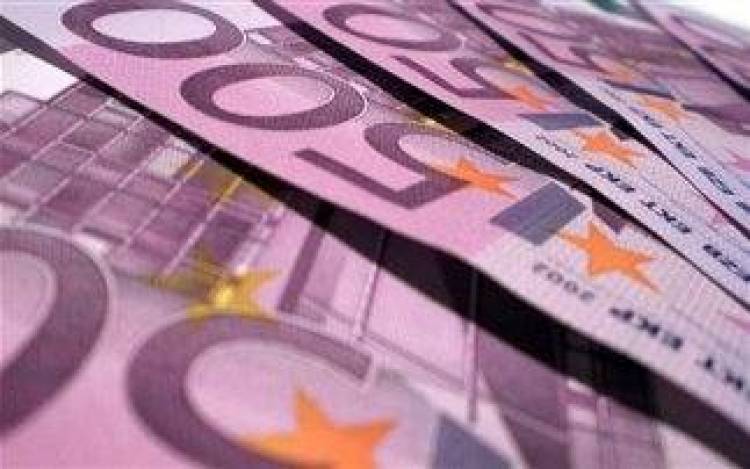 &Mu;&epsilon;&iota;ώ&theta;&eta;&kappa;&alpha;&nu; &omicron;&iota; &omicron;&phi;&epsilon;&iota;&lambda;έ&sigmaf; &nu;&omicron;&iota;&kappa;&omicron;&kappa;&upsilon;&rho;&iota;ώ&nu;-&epsilon;&pi;&iota;&chi;&epsilon;&iota;&rho;ή&sigma;&epsilon;&omega;&nu; &pi;&rho;&omicron;&sigmaf; &tau;&iota;&sigmaf; &tau;&rho;ά&pi;&epsilon;&zeta;&epsilon;&sigmaf; &tau;&omicron; 2012