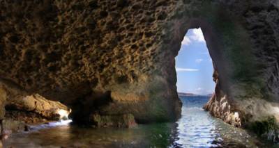 &Delta;&omega;&rho;&epsilon;ά&nu; &delta;&iota;&alpha;&kappa;&omicron;&pi;έ&sigmaf; &sigma;&tau;&eta; &Lambda;ή&mu;&nu;&omicron; | &Alpha;&Mu;&Kappa;&Epsilon; &Tau;&omicron;&upsilon;&rho;&iota;&sigma;&tau;&iota;&kappa;ή &kappa;&alpha;&iota; &epsilon;&nu;&omicron;&iota;&kappa;&iota;&alpha;&zeta;ό&mu;&epsilon;&nu;&alpha; &delta;&omega;&mu;ά&tau;&iota;&alpha;  &Lambda;ή&mu;&nu;&omicron;&upsilon; &epsilon;&nu;ώ&nu;&omicron;&upsilon;&nu; &tau;&iota;&sigmaf; &delta;&upsilon;&nu;ά&mu;&epsilon;&iota;&sigmaf; &tau;&omicron;&upsilon;&sigmaf; (mp3)