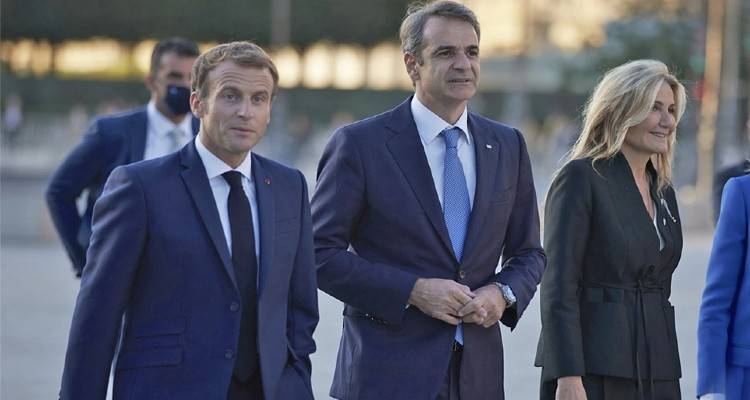 &Mu;&eta;&tau;&sigma;&omicron;&tau;ά&kappa;&eta;&sigmaf; &kappa;&alpha;&iota; &Mu;&alpha;&kappa;&rho;ό&nu; &delta;ί&nu;&omicron;&upsilon;&nu; &sigma;ά&rho;&kappa;&alpha; &kappa;&alpha;&iota; &omicron;&sigma;&tau;ά &sigma;&tau;&omicron; &sigma;ύ&nu;&theta;&eta;&mu;&alpha; &laquo;&Epsilon;&lambda;&lambda;ά&sigmaf; - &Gamma;&alpha;&lambda;&lambda;ί&alpha; - &Sigma;&upsilon;&mu;&mu;&alpha;&chi;ί&alpha;&raquo;