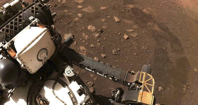 NASA: Επιβεβαίωσε ότι το ρόβερ Perseverance συνέλλεξε το πρώτο πέτρινο δείγμα από τον Αρη