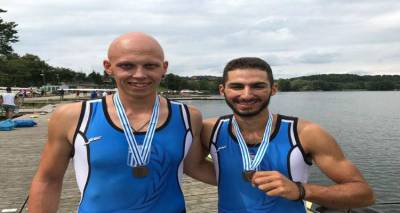 &Sigma;ά&rho;&omega;&sigma;&epsilon; &tau;&alpha; "&chi;&rho;&upsilon;&sigma;ά" &omicron; &Lambda;&eta;&mu;&nu;&iota;ό&sigmaf; &Chi;ά&rho;&eta;&sigmaf; &Nu;&tau;&iota;&nu;&epsilon;&nu;ή&sigmaf;!