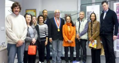 &Tau;&alpha;&xi;ί&delta;&iota; &sigma;&tau;&eta; &Gamma;&alpha;&lambda;&lambda;ί&alpha; &gamma;&iota;&alpha; &tau;&omicron;&upsilon;&sigmaf; &kappa;&alpha;&theta;&eta;&gamma;&eta;&tau;έ&sigmaf; &tau;&omicron;&upsilon; &Epsilon;&Pi;&Alpha;&Lambda; &Mu;&omicron;ύ&delta;&rho;&omicron;&upsilon;