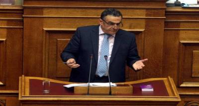 Αθανασίου: «Αστειότητες τα όσα μου καταλογίζουν» (mp3)