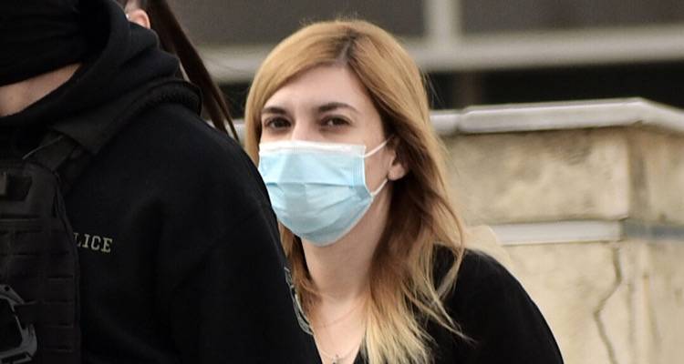 &Delta;ί&kappa;&eta; &Pi;&iota;&sigma;&pi;&iota;&rho;ί&gamma;&kappa;&omicron;&upsilon;: &laquo;&Iota;&sigma;&omega;&sigmaf; έ&kappa;&alpha;&nu;&alpha; &lambda;ά&theta;&omicron;&sigmaf; &mu;&epsilon; &tau;&eta; &delta;ό&sigma;&eta; &alpha;&lambda;&lambda;ά &eta; &Tau;&zeta;&omega;&rho;&tau;&zeta;ί&nu;&alpha; &delta;&epsilon;&nu; έ&pi;&alpha;&theta;&epsilon; &kappa;ά&tau;&iota;&raquo;