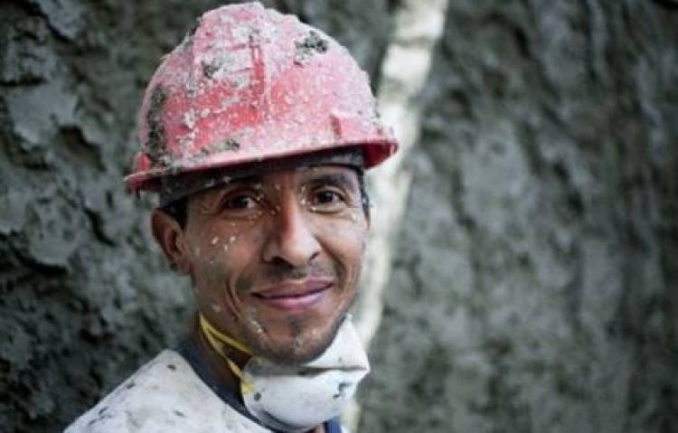 Λατινοαμερικάνοι οι πιο ευτυχισμένοι στον κόσμο, στην ουρά οι Έλληνες