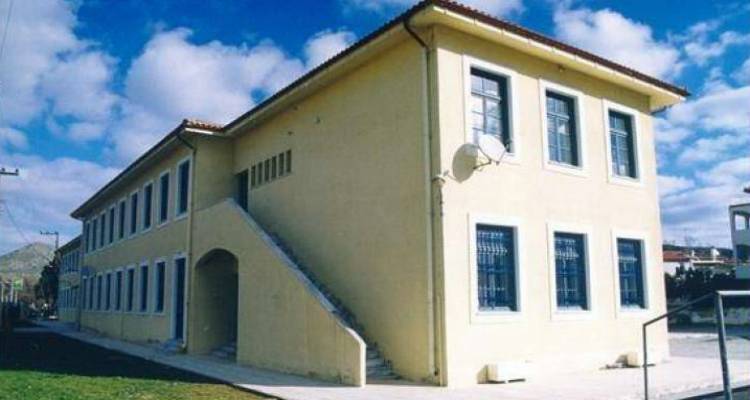 «Ευχαριστώ» ΕΠΑ.Λ. Μύρινας σε επιχειρήσεις και δημόσιους φορείς της Λήμνου