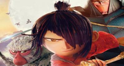 &Eta; &tau;&alpha;&iota;&nu;ί&alpha; &tau;&eta;&sigmaf; &epsilon;&beta;&delta;&omicron;&mu;ά&delta;&alpha;&sigmaf; &sigma;&tau;&omicron; &laquo;&Mu;&alpha;&rho;&omicron;ύ&lambda;&alpha;&raquo;: &Omicron; &Kappa;&omicron;ύ&mu;&pi;&omicron; &kappa;&alpha;&iota; &omicron;&iota; &delta;ύ&omicron; &chi;&omicron;&rho;&delta;έ&sigmaf; (video)