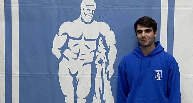 Λήμνος: Ο Χάρης Μουχτής από την ομάδα Στίβου της Α.Ε.Λ στον Γ.Σ. Ηρακλής