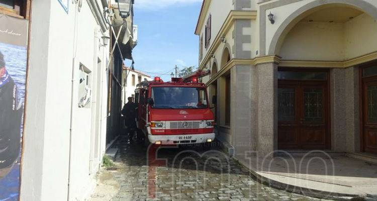 &Phi;&omega;&tau;&iota;ά &sigma;&epsilon; &omicron;&iota;&kappa;ό&pi;&epsilon;&delta;&omicron; &sigma;&tau;&eta; &Mu;ύ&rho;&iota;&nu;&alpha; (photos)