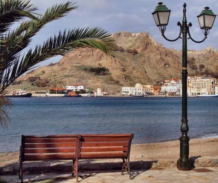 Πρόστιμα  και παραπομπή στον εισαγγελέα για την μόλυνση της παραλίας Νέας Μαδύτου