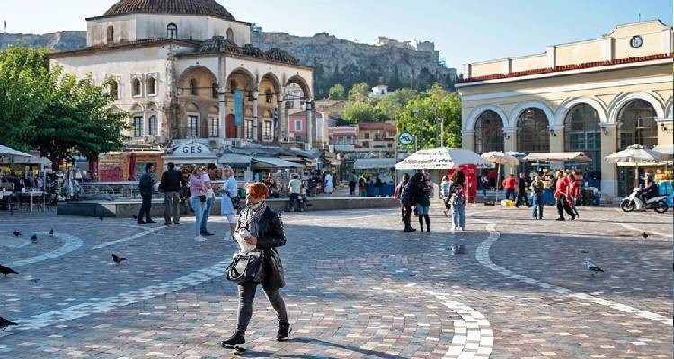 &Sigma;&tau;&alpha; 8.214 &tau;&alpha; &kappa;&rho;&omicron;ύ&sigma;&mu;&alpha;&tau;&alpha; &kappa;&omicron;&rho;&omega;&nu;&omicron;ϊ&omicron;ύ &tau;&omicron; &tau;&epsilon;&lambda;&epsilon;&upsilon;&tau;&alpha;ί&omicron; 24&omega;&rho;&omicron; - 63 &theta;ά&nu;&alpha;&tau;&omicron;&iota;