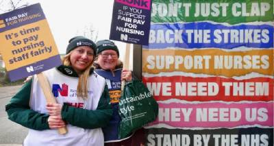 &Beta;&rho;&epsilon;&tau;&alpha;&nu;ί&alpha;: &Sigma;&upsilon;&mu;&phi;&omega;&nu;ί&alpha; &pi;&omicron;&upsilon; &pi;&rho;&omicron;&beta;&lambda;έ&pi;&epsilon;&iota; &alpha;ύ&xi;&eta;&sigma;&eta; &tau;&omega;&nu; &mu;&iota;&sigma;&theta;ώ&nu; &gamma;&iota;&alpha; &tau;&omicron; &nu;&omicron;&sigma;&eta;&lambda;&epsilon;&upsilon;&tau;&iota;&kappa;ό &pi;&rho;&omicron;&sigma;&omega;&pi;&iota;&kappa;ό &tau;&omicron;&upsilon;  NHS