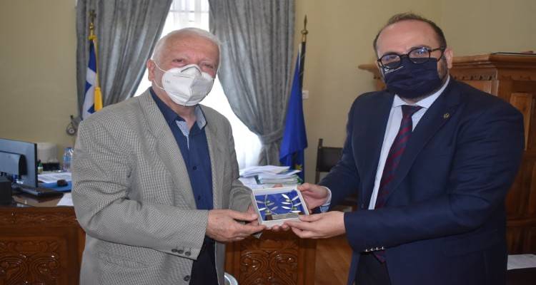 Στο Περιφερειάρχη Β. Αιγαίου ο νέος γ.γ Αιγαίου και Νησιωτικής Πολιτικής