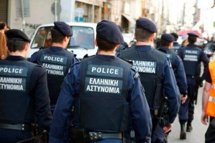 &Alpha;&delta;&epsilon;&iota;&alpha; &alpha;&nu;&alpha;&tau;&rho;&omicron;&phi;ή&sigmaf; &pi;&alpha;&iota;&delta;&iota;ώ&nu; &kappa;&alpha;&iota; &sigma;&tau;&omicron;&upsilon;&sigmaf; έ&nu;&sigma;&tau;&omicron;&lambda;&omicron;&upsilon;&sigmaf; &pi;&alpha;&tau;έ&rho;&epsilon;&sigmaf;