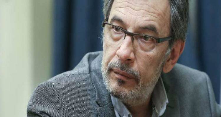 &Pi;&alpha;&rho;&alpha;&iota;&tau;ή&theta;&eta;&kappa;&epsilon; &omicron; &Delta;&iota;&omicron;&nu;ύ&sigma;&eta;&sigmaf; &Tau;&sigma;&alpha;&kappa;&nu;ή&sigmaf; -&laquo;&Eta; &Epsilon;&Rho;&Tau; &sigma;&tau;&alpha; &chi;έ&rho;&iota;&alpha; &tau;&omicron;&upsilon; &pi;&iota;&omicron; ά&rho;&rho;&omega;&sigma;&tau;&omicron;&upsilon; &tau;&mu;ή&mu;&alpha;&tau;&omicron;&sigmaf; &tau;&omicron;&upsilon; &kappa;&rho;&alpha;&tau;&iota;&kappa;&omicron;&delta;ί&alpha;&iota;&tau;&omicron;&upsilon; &sigma;&upsilon;&nu;&delta;&iota;&kappa;&alpha;&lambda;&iota;&sigma;&mu;&omicron;ύ&raquo;