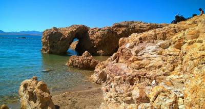 &Kappa;&alpha;ύ&sigma;&omega;&nu;&alpha;&sigmaf; &delta;&iota;&alpha;&rho;&kappa;&epsilon;ί&alpha;&sigmaf;: &laquo;&Kappa;&omicron;&lambda;&lambda;&eta;&mu;έ&nu;&omicron;&raquo; &sigma;&tau;&omicron;&upsilon;&sigmaf; 37 &beta;&alpha;&theta;&mu;&omicron;ύ&sigmaf; &tau;&omicron; &theta;&epsilon;&rho;&mu;ό&mu;&epsilon;&tau;&rho;&omicron; ό&lambda;&eta; &tau;&eta;&nu; &epsilon;&beta;&delta;&omicron;&mu;ά&delta;&alpha; &sigma;&tau;&eta; &Lambda;ή&mu;&nu;&omicron;