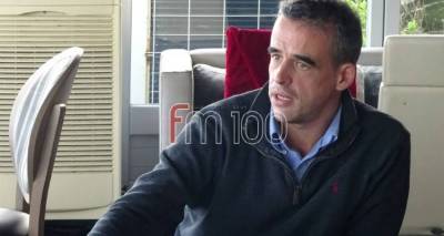 &Pi;. &Chi;&rho;&iota;&sigma;&tau;ό&phi;&alpha;&sigmaf;: &laquo;100 &eta;&mu;έ&rho;&epsilon;&sigmaf; &kappa;&alpha;&iota; &sigma;&upsilon;&nu;&epsilon;&chi;ί&zeta;&omicron;&upsilon;&mu;&epsilon;&hellip;&raquo;