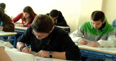 &Xi;&epsilon;&kappa;ί&nu;&eta;&sigma;&alpha;&nu; &omicron;&iota; &alpha;&iota;&tau;ή&sigma;&epsilon;&iota;&sigmaf; &gamma;&iota;&alpha; &tau;&omicron; &Kappa;&rho;&alpha;&tau;&iota;&kappa;ό &Pi;&iota;&sigma;&tau;&omicron;&pi;&omicron;&iota;&eta;&tau;&iota;&kappa;ό &Gamma;&lambda;&omega;&sigma;&sigma;&omicron;&mu;ά&theta;&epsilon;&iota;&alpha;&sigmaf; &Nu;&omicron;&epsilon;&mu;&beta;&rho;ί&omicron;&upsilon; 2015