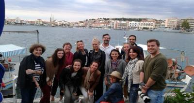 &Phi;&iota;&lambda;&omicron;&xi;&epsilon;&nu;ί&alpha; &Omicron;&lambda;&lambda;&alpha;&nu;&delta;ώ&nu; &gamma;&iota;&alpha; &tau;&eta;&nu; &tau;&omicron;&upsilon;&rho;&iota;&sigma;&tau;&iota;&kappa;ή &pi;&rho;&omicron;&beta;&omicron;&lambda;ή &tau;&eta;&sigmaf; &Lambda;ή&mu;&nu;&omicron;&upsilon; &kappa;&alpha;&iota; &tau;&eta;&sigmaf; &Lambda;έ&sigma;&beta;&omicron;&upsilon;