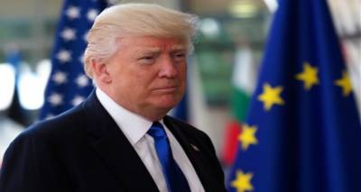 &Omicron; &Tau;&rho;&alpha;&mu;&pi; &chi;&rho;&omega;&sigma;&tau;ά&epsilon;&iota; 315 &epsilon;&kappa;&alpha;&tau;. &delta;&omicron;&lambda;ά&rho;&iota;&alpha; &sigma;&epsilon; &tau;&rho;ά&pi;&epsilon;&zeta;&epsilon;&sigmaf;