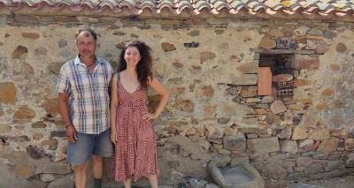 stis-paradosiakes-mantres-tis-limnou-xtizetai-to-mellon-tis-oikotexnikis-tyrokomias