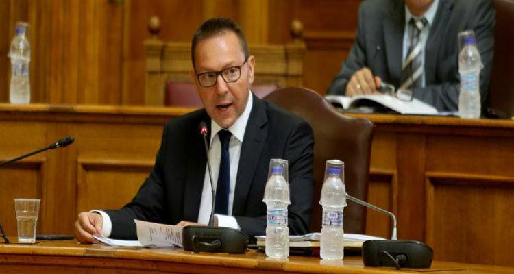 &Sigma;&tau;&omicron;&upsilon;&rho;&nu;ά&rho;&alpha;&sigmaf;: &Eta; &Alpha;&theta;ή&nu;&alpha; έ&chi;&epsilon;&iota; &kappa;&alpha;&tau;&alpha;&theta;έ&sigma;&epsilon;&iota; &alpha;ί&tau;&eta;&mu;&alpha; &gamma;&iota;&alpha; &chi;&alpha;&lambda;ά&rho;&omega;&sigma;&eta; &tau;&omega;&nu; capital controls