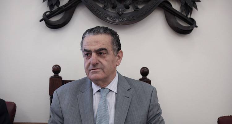 &Chi;&alpha;&rho;ά&lambda;&alpha;&mu;&pi;&omicron;&sigmaf; &Alpha;&theta;&alpha;&nu;&alpha;&sigma;ί&omicron;&upsilon;: &laquo;&Tau;&omicron; &pi;&omicron;&iota;&omicron;&sigmaf; &kappa;&rho;&alpha;&tau;ά ό&lambda;&alpha; &alpha;&upsilon;&tau;ά &tau;&alpha; &chi;&rho;ό&nu;&iota;&alpha; &delta;&upsilon;&nu;&alpha;&tau;ή &kappa;&alpha;&iota; &pi;&rho;ώ&tau;&eta; &tau;&eta; &Nu;&Delta; &sigma;&tau;&omicron; &nu;&eta;&sigma;&iota; &epsilon;ί&nu;&alpha;&iota; &gamma;&nu;&omega;&sigma;&tau;ό&raquo;