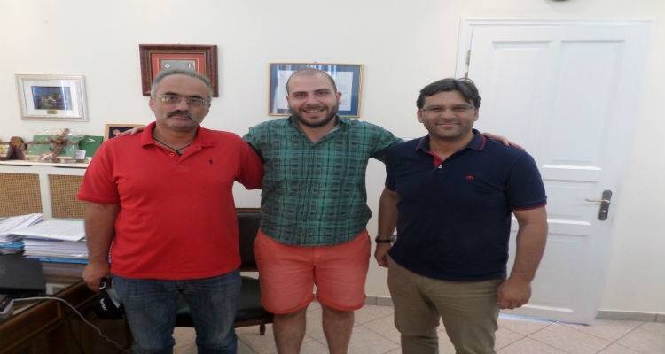 Συνάντηση Δημάρχου με τον λημνιακής καταγωγής επιστήμονα Μ. Παπασταύρου