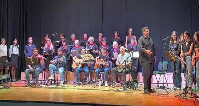 &Delta;&eta;&mu;ή&tau;&rho;&eta;&sigmaf; &Mu;&alpha;&upsilon;&rho;ά&kappa;&eta;&sigmaf;: &laquo;&Nu;&omicron;&iota;ώ&theta;&omega; &tau;&upsilon;&chi;&epsilon;&rho;ό&sigmaf; &pi;&omicron;&upsilon; έ&zeta;&eta;&sigma;&alpha; &alpha;&upsilon;&tau;ή &tau;&eta;&nu; &epsilon;&mu;&pi;&epsilon;&iota;&rho;ί&alpha;&raquo;