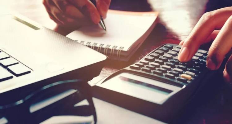 &Tau;έ&sigma;&sigma;&epsilon;&rho;&iota;&sigmaf; &mu;&epsilon;&iota;ώ&sigma;&epsilon;&iota;&sigmaf; &phi;ό&rho;&omega;&nu; &epsilon;&nu;&epsilon;&rho;&gamma;&omicron;&pi;&omicron;&iota;&epsilon;ί &eta; &kappa;&upsilon;&beta;έ&rho;&nu;&eta;&sigma;&eta; &tau;&iota;&sigmaf; &epsilon;&pi;ό&mu;&epsilon;&nu;&epsilon;&sigmaf; &eta;&mu;έ&rho;&epsilon;&sigmaf;: &Tau;&iota; &alpha;&lambda;&lambda;ά&zeta;&epsilon;&iota; &sigma;&epsilon; &Epsilon;&Nu;&Phi;&Iota;&Alpha; &kappa;&alpha;&iota; &Epsilon;1