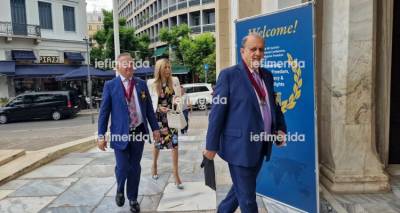 &Sigma;&tau;&eta;&nu; &Alpha;&theta;ή&nu;&alpha; billionaires, &lambda;&omicron;&mu;&pi;ί&sigma;&tau;&epsilon;&sigmaf; &kappa;&alpha;&iota; &kappa;&omicron;&rho;&upsilon;&phi;&alpha;ί&omicron;&iota; &epsilon;&pi;&iota;&sigma;&tau;ή&mu;&omicron;&nu;&epsilon;&sigmaf; -&Pi;&omicron;&iota;&alpha; &epsilon;ί&nu;&alpha;&iota; &eta; &omicron;&mu;ά&delta;&alpha; &tau;&omega;&nu; &Alpha;&rho;&chi;ό&nu;&tau;&omega;&nu; &tau;&omicron;&upsilon; &Pi;&alpha;&tau;&rho;&iota;&alpha;&rho;&chi;&epsilon;ί&omicron;&upsilon;