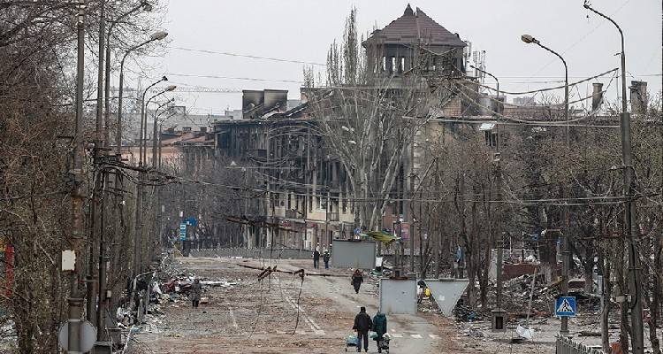 &Omicron;&upsilon;&kappa;&rho;&alpha;&nu;ί&alpha;: &Pi;&rho;&omicron;&sigmaf; &tau;&eta;&nu; &Omicron;&delta;&eta;&sigma;&sigma;ό &sigma;&tau;&rho;έ&phi;&epsilon;&tau;&alpha;&iota; &omicron; &Pi;&omicron;ύ&tau;&iota;&nu; - &Tau;&iota; &delta;&epsilon;ί&chi;&nu;&omicron;&upsilon;&nu; &omicron;&iota; &kappa;&iota;&nu;ή&sigma;&epsilon;&iota;&sigmaf; &tau;&omicron;&upsilon; &rho;&omega;&sigma;&iota;&kappa;&omicron;ύ &sigma;&tau;&rho;&alpha;&tau;&omicron;ύ