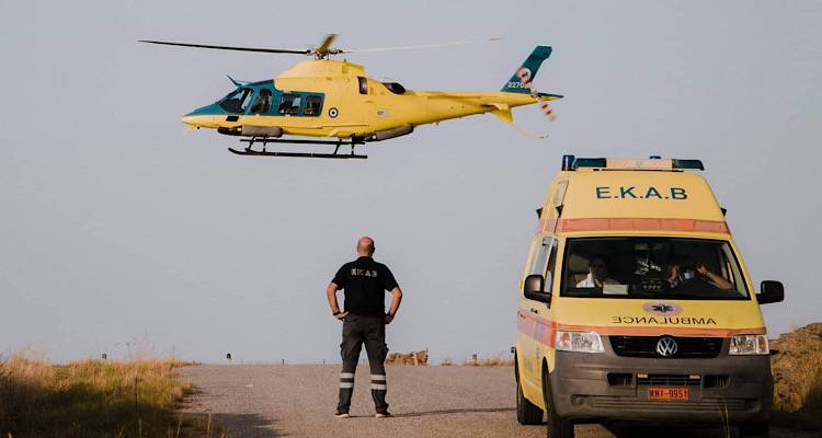 &Lambda;ή&mu;&nu;&omicron;&sigmaf;: &Iota;&delta;&iota;&omega;&tau;&iota;&kappa;ή &alpha;&epsilon;&rho;&omicron;&delta;&iota;&alpha;&kappa;&omicron;&mu;&iota;&delta;ή &gamma;&iota;&alpha; &tau;&omicron;&nu; 60&chi;&rho;&omicron;&nu;&omicron; &pi;&omicron;&upsilon; &tau;&rho;&alpha;&upsilon;&mu;&alpha;&tau;ί&sigma;&tau;&eta;&kappa;&epsilon; &tau;&omicron; &pi;&rho;&omega;ί &sigma;&epsilon; &xi;&epsilon;&nu;&omicron;&delta;&omicron;&chi;&epsilon;&iota;&alpha;&kappa;ή &mu;&omicron;&nu;ά&delta;&alpha;